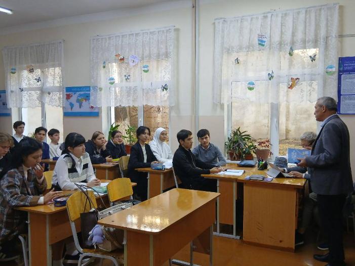 Adliya vazirligi tomonidan otaliqqa olingan maktablarda adliya xodimlari tomonidan amaliy o‘quv mashg‘ulotlari davom ettirilmoqda