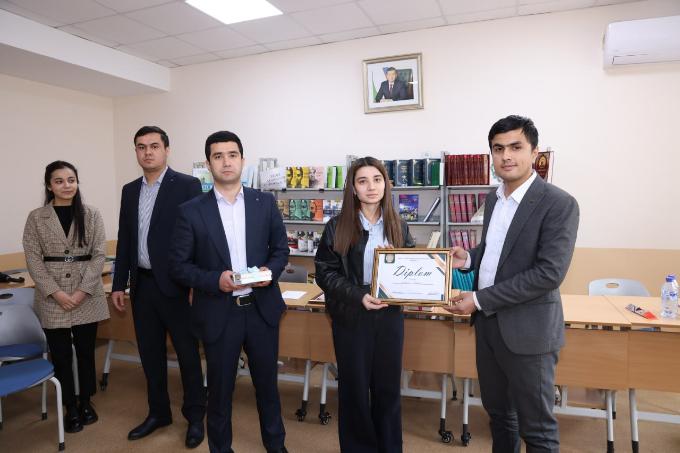  “Eng yaxshi huquq o‘qituvchisi” ko‘rik tanlovining Shayxontohur tuman bosqichi g‘oliblari aniqlandi