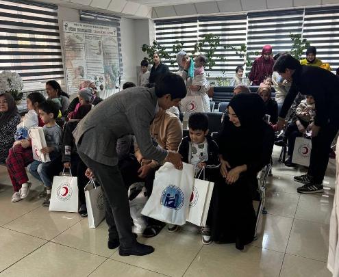 “Menga umr baxsh et” xayriya aksiyasi 